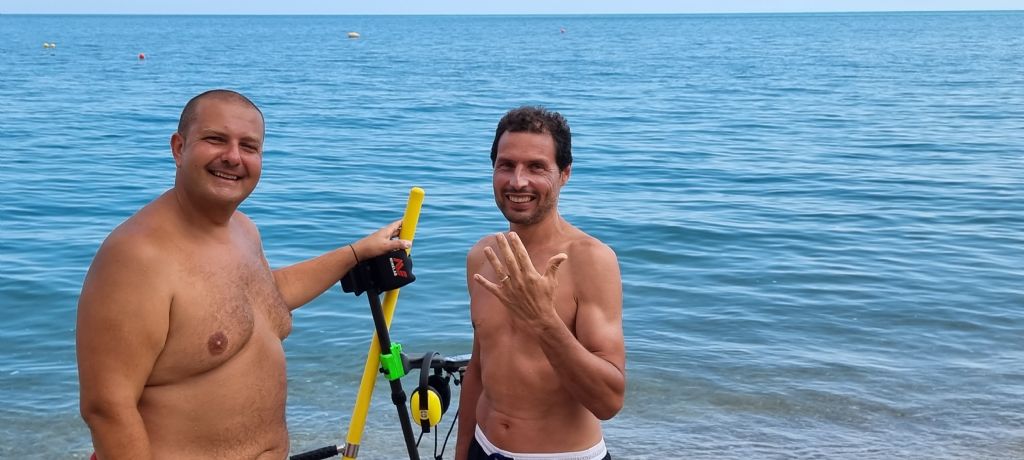 Recupero anello perso a Mattinata (FG)
